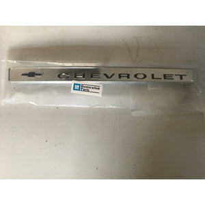 EMBLEM,"CHEVROLET" GLOVEBOX DOOR, 67-68